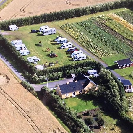 Hotel Tommys Bondegards Ferie Løkken Esterno foto